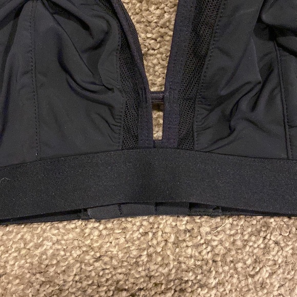 Lively Mesh Trim Bra Size 2 Black - Picture 3 of 6